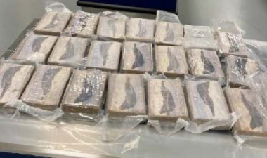 Drugs traffickers jailed over airport conspiracies