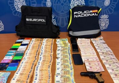 8 arrested in a hit against criminal network smuggling Cuban nationals into Spain