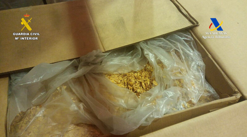 Twenty people arrested after the seizure of 23 tons of loose tobacco in Ciudad Real