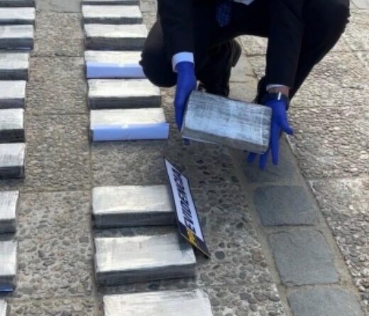 Inter-institutional investigation succeeds in dismantling a transnational criminal gang, preventing drugs from leaving through Chilean ports