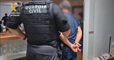The Spanish Civil Guard frees 25 women in Ibiza who were being forced into prostitution by a criminal organization The Spanish Civil Guard frees 25 women in Ibiza who were being forced into prostitution by a criminal organization