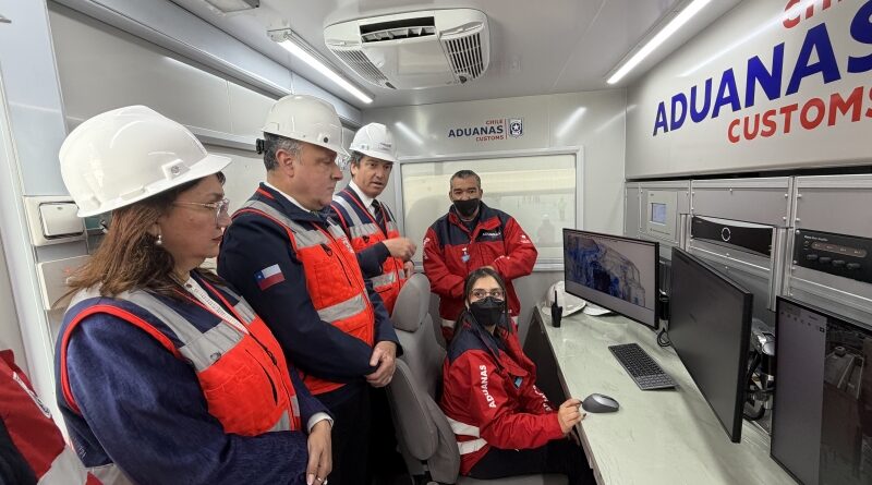 Chilean Customs begins operations with two new scanner trucks